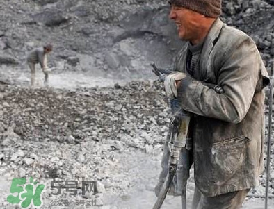 塵肺病掛什么科室？塵肺病要做哪些檢查