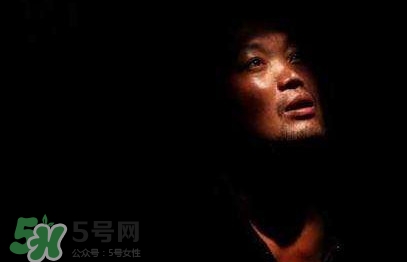 矽肺病和塵肺病哪個(gè)比較嚴(yán)重？矽肺病與塵肺病的區(qū)別