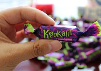 俄羅斯紫皮糖保質(zhì)期是多久？紫皮糖如何看生產(chǎn)日期和保質(zhì)期？