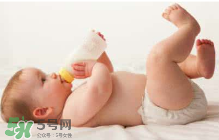 嬰幼兒奶粉為什么會(huì)有腥味 奶粉有腥味是正常的嗎？