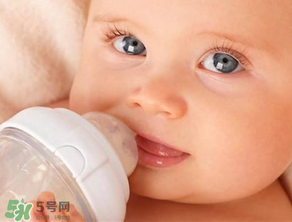 外國奶粉一定適合中國寶寶嗎 外國奶粉比國產(chǎn)奶粉更好嗎？