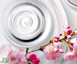 素顏霜需要補妝嗎？素顏霜怎么補妝？