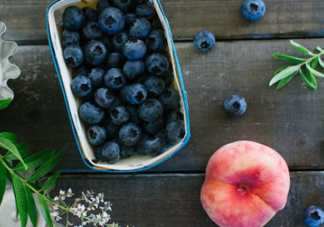 藍莓和桃子能一起吃嗎？藍莓和桃子能一塊吃嗎？