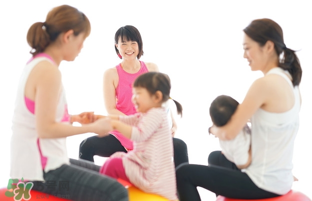 平衡球運(yùn)動可以減肥嗎 最適合拿來當(dāng)作產(chǎn)后瘦身 平衡球運(yùn)動可以減肥嗎 最適合拿來當(dāng)作產(chǎn)后瘦身