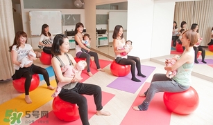 平衡球運(yùn)動可以減肥嗎 最適合拿來當(dāng)作產(chǎn)后瘦身 平衡球運(yùn)動可以減肥嗎 最適合拿來當(dāng)作產(chǎn)后瘦身