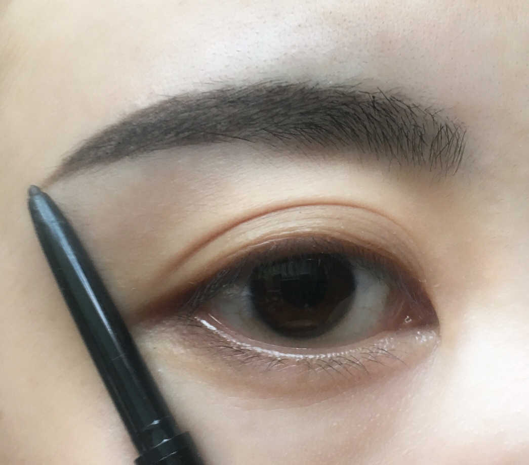 彎眉怎么畫 歐美范彎眉的畫法 彎眉怎么畫 歐美范彎眉的畫法