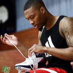 adidas dame3阿迪達(dá)斯利拉德三代獨(dú)立日配色多少錢？