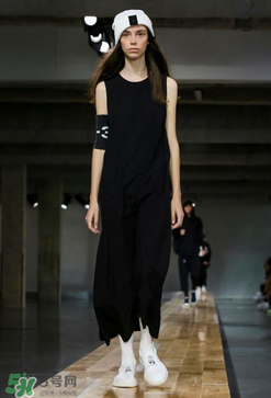 Y-32018春夏系列服裝怎么樣_好看嗎_款式有哪些？