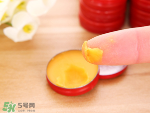 清涼油能治扁平疣嗎？清涼油可以治扁平疣嗎？