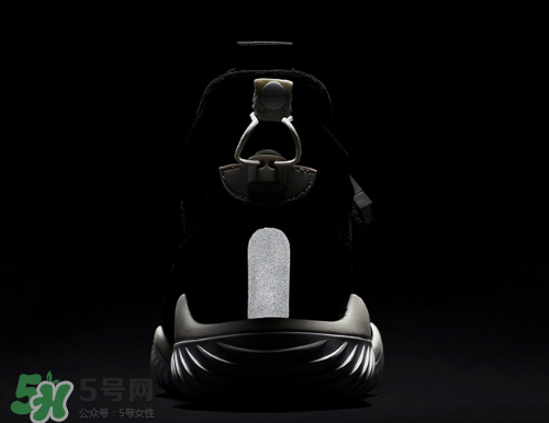 nikelab acg 07 kmtr機(jī)能運(yùn)動(dòng)鞋黑白配色多少錢？