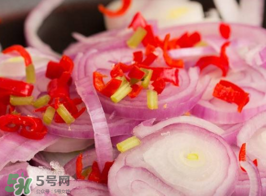 辣椒和洋蔥能一起炒嗎？辣椒能和洋蔥一起炒嗎？