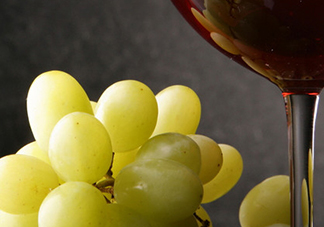 無籽葡萄是打避孕藥的嗎？無籽葡萄對人體有害嗎？