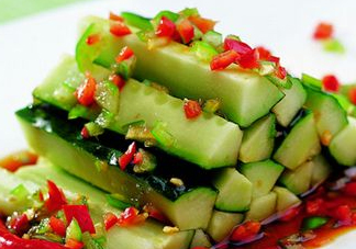辣椒和黃瓜能一起吃嗎？黃瓜和辣椒一起吃好嗎？