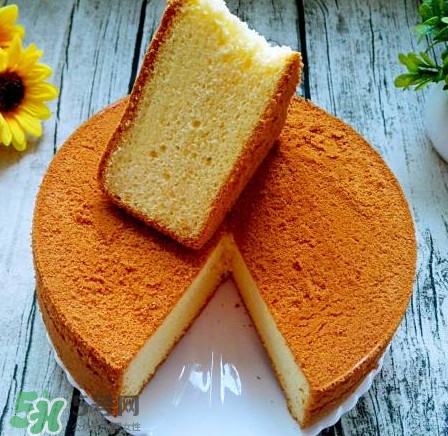 戚風(fēng)蛋糕為什么不蓬松？戚風(fēng)蛋糕不蓬松的原因