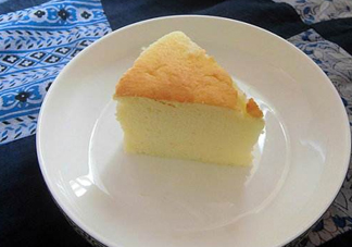 戚風(fēng)蛋糕用什么面粉？戚風(fēng)蛋糕用什么油最好