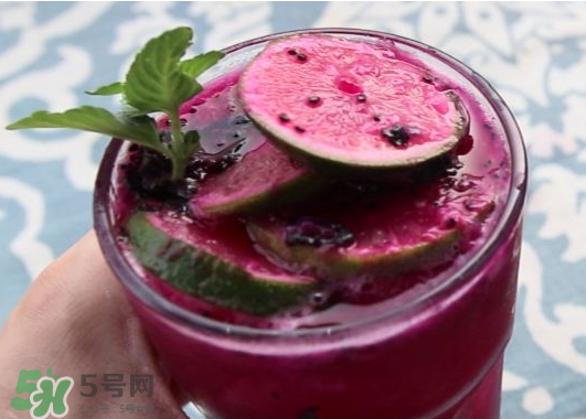 藍(lán)莓和火龍果能一起吃嗎？藍(lán)莓和火龍果能榨汁嗎？