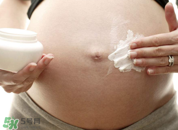 妊娠紋怎么長在大腿上了？妊娠紋會不會長在大腿上？