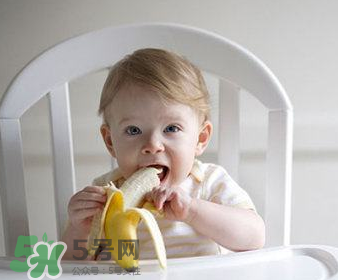 什么時候給寶寶剪指甲？寶寶多大可以剪指甲？