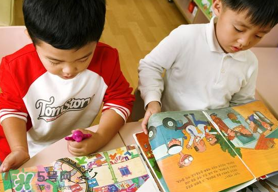 兒童性教育從幾歲開始？兒童性教育的關(guān)鍵時期是何時？