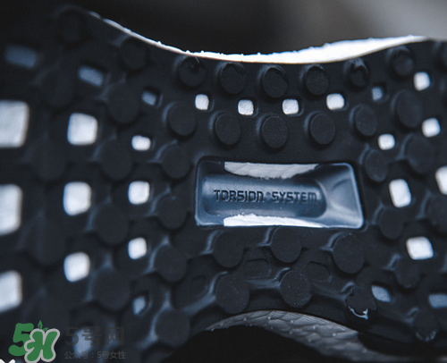 adidas energy boost4上腳怎么樣？阿迪達(dá)斯跑步鞋2017測(cè)評(píng)