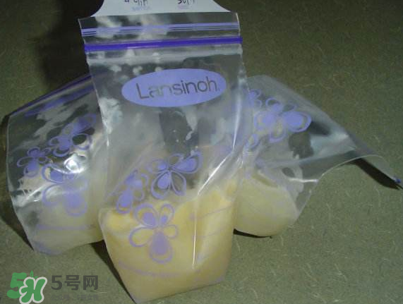 儲奶袋和儲奶杯的區(qū)別？儲奶袋和儲奶杯哪個方便？