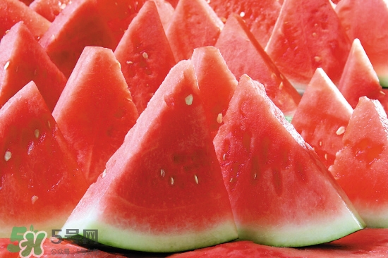 糖尿病人能吃西瓜嗎？糖尿病患者如何放心吃西瓜？