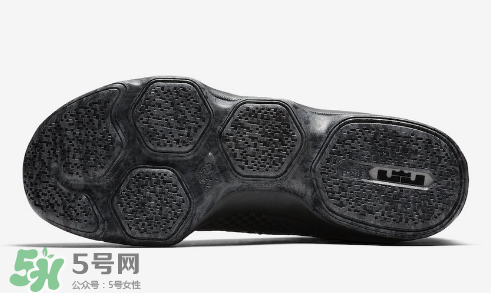 nike lebron 14 low triple black純黑配色多少錢？