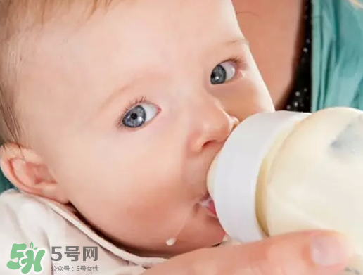 氨基酸奶粉的功效與作用 氨基酸奶粉的營養(yǎng)價值 氨基酸奶粉的功效與作用 氨基酸奶粉的營養(yǎng)價值