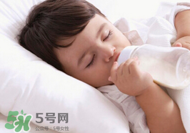 氨基酸奶粉味道如何？氨基酸奶粉苦嗎？