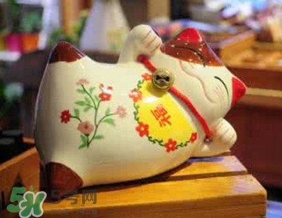 招財(cái)貓送人可以嗎？招財(cái)貓自己買(mǎi)還是送