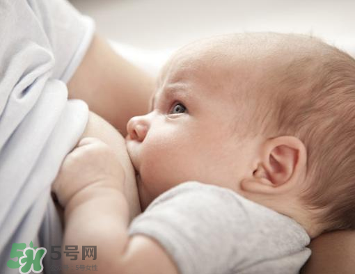 八月份可以斷奶嗎？8月份可以斷奶嗎？