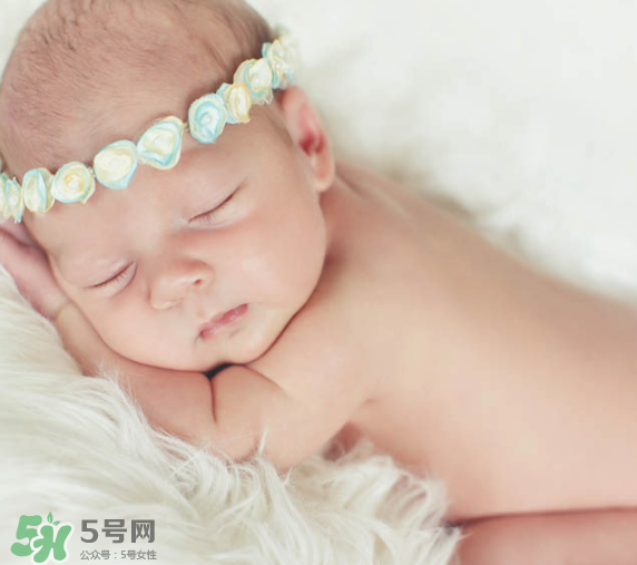 嬰兒能用清涼油驅(qū)蚊嗎？清涼油對嬰兒有副作用嗎？