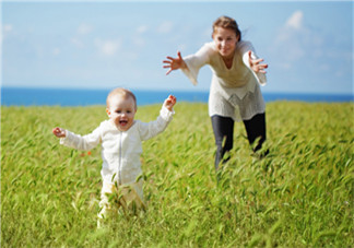 寶寶八字腳怎么矯正 寶寶八字腳可以矯正嗎？