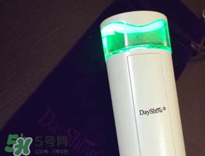 dayshow補(bǔ)水儀怎么充電？dayshow補(bǔ)水儀怎么加水