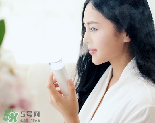 dayshow補(bǔ)水儀怎么充電？dayshow補(bǔ)水儀怎么加水