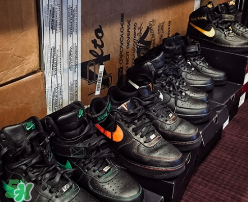 vlone與nike air force 1high聯名款運動鞋配色有哪幾種？