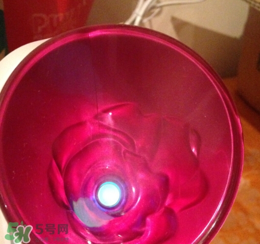 松下蒸臉器和金稻哪個(gè)好？松下蒸臉器和金稻蒸臉器對(duì)比