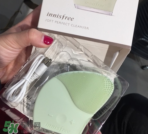 悅詩(shī)風(fēng)吟洗臉儀怎么充電？悅詩(shī)風(fēng)吟一次洗臉儀充電多久