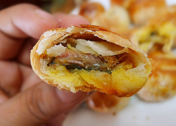 老婆餅怎么做好吃？最正宗的老婆餅是什么餡的