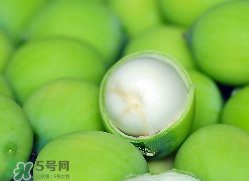 蓮蓬什么味道？蓮蓬好吃嗎？