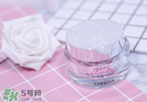 瑪麗黛佳和卡姿蘭素顏霜哪個好？有什么區(qū)別？