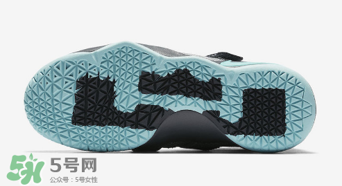 nike lebron soldier 11 igloo多少錢？耐克士兵11冰屋配色價(jià)格