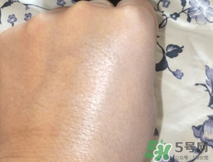 凱芙蘭素顏霜怎么用？凱芙蘭w9素顏霜使用方法