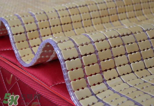 竹涼席常睡對身體有害嗎？竹涼席怎么保存