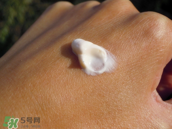 玉蘭油素顏霜怎么樣？玉蘭油素顏霜多少錢？