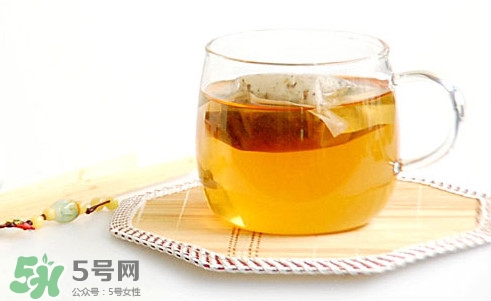 荷葉茶是寒性的嗎？荷葉茶是涼性還是熱性？