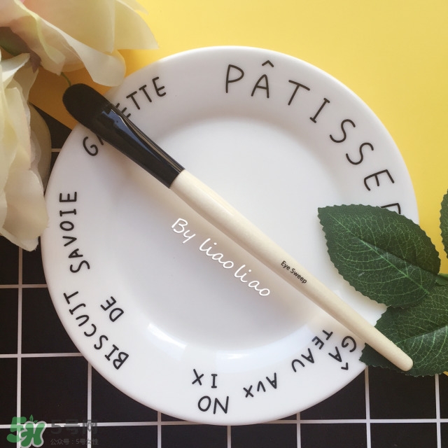 bobbi brown化妝刷怎么樣,芭比波朗化妝刷哪款好 bobbi brown化妝刷怎么樣,芭比波朗化妝刷哪款好