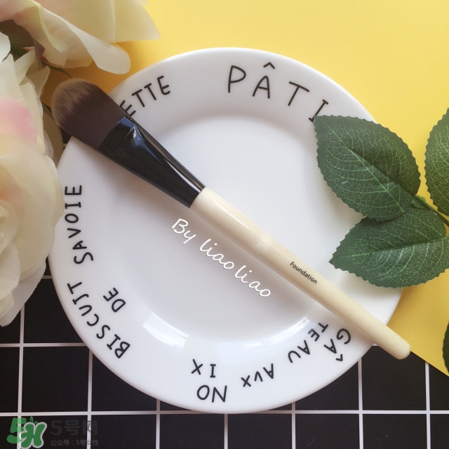 bobbi brown化妝刷怎么樣,芭比波朗化妝刷哪款好 bobbi brown化妝刷怎么樣,芭比波朗化妝刷哪款好