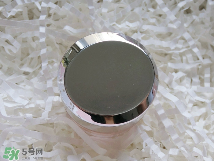 玉蘭油眼部素顏霜怎么用？玉蘭油眼部素顏霜使用方法