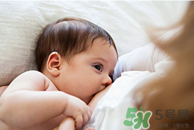 新生兒吃母乳會(huì)撐到嗎？新生兒吃母乳會(huì)吃撐嗎？